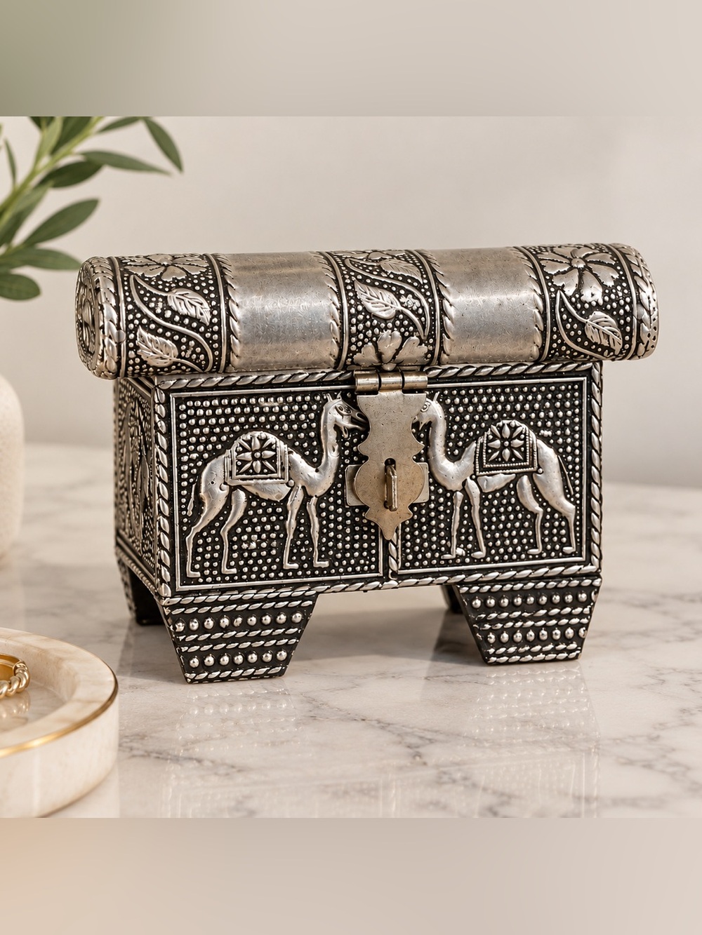 Vintage Camel Floral Ornate Metal Handcrafted Jewelry Box